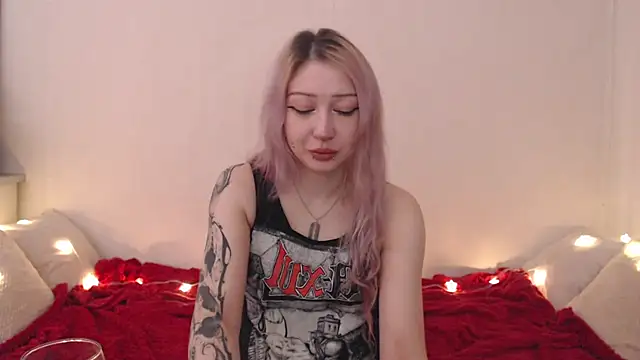 Emily hardcore online show from February 2, 10:31 pm