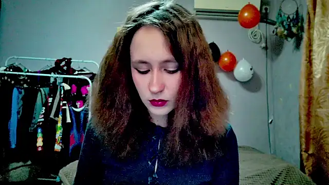 JoannaTompson online show from October 28, 10:47 pm