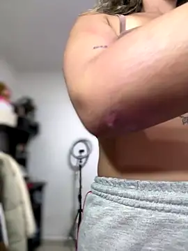 Snapshot of Mila_Morgan chatting on September 14, 7:23 pm Mila Morgan online show from September 14, 7:23 pm