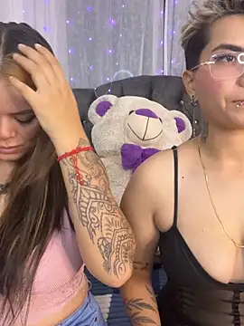 Chloe  and  Ivana  xxx online show from January 19, 2:57 pm