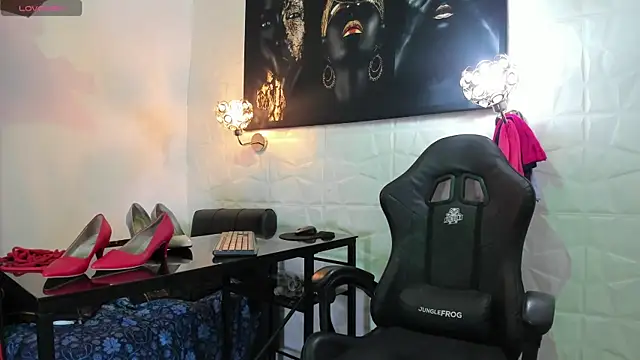 miss lucero1 online show from October 3, 4:06 am