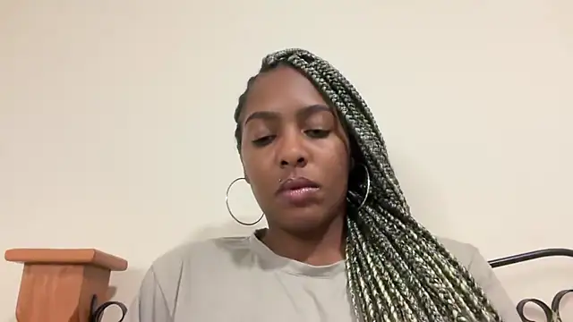 Snapshot of marisilva_br chatting on October 20, 2:14 am marisilva br online show from October 20, 2:14 am