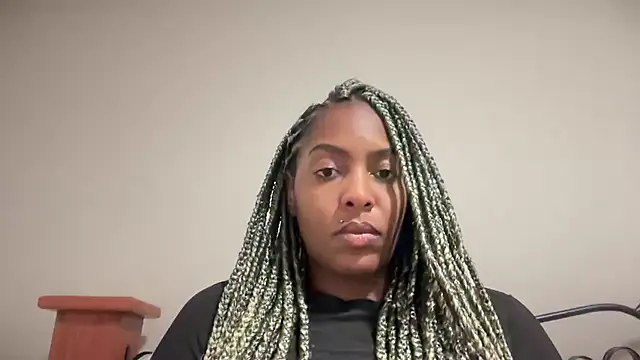 Snapshot of marisilva_br chatting on October 13, 5:15 pm marisilva br online show from October 13, 5:15 pm