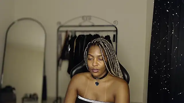 Snapshot of marisilva_br chatting on September 22, 10:52 pm marisilva br online show from September 22, 10:52 pm