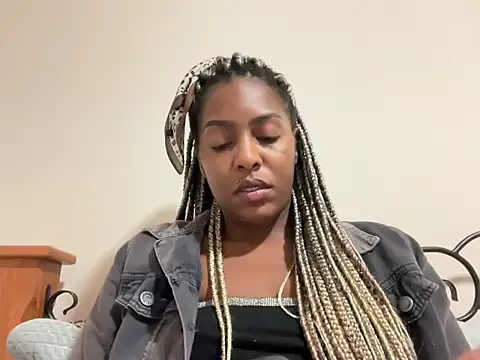 Snapshot of marisilva_br chatting on September 24, 12:31 am marisilva br online show from September 24, 12:31 am