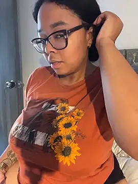 XMara online show from March 28, 8:08 pm