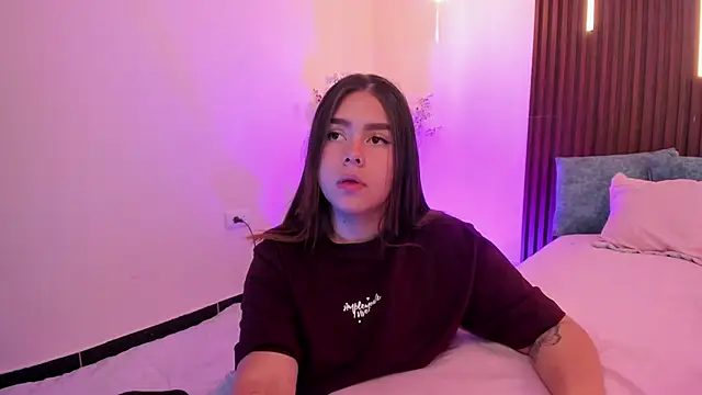 ArianaBaker online show from February 9, 1:35 pm