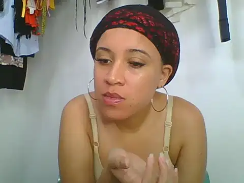 Snapshot of the_geisha_2021k chatting on October 27, 7:41 pm the geisha 2021k online show from October 27, 7:41 pm