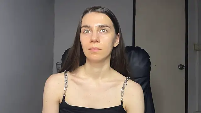 SassyJessi online show from October 13, 9:01 am