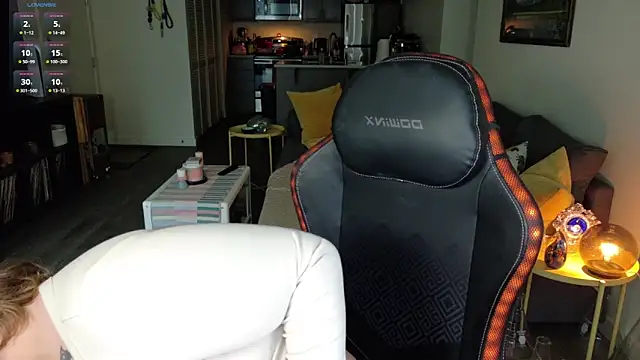 WendyDarling online show from October 1, 8:14 pm