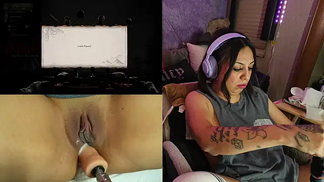 Snapshot of IndiaBlaze chatting on September 26, 3:26 am IndiaBlaze online show from September 26, 3:26 am