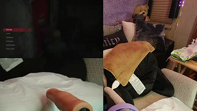 Snapshot of IndiaBlaze chatting on October 11, 4:28 am IndiaBlaze online show from October 11, 4:28 am