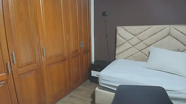 Snapshot of Raquel_jones chatting on October 22, 11:59 am Raquel jones online show from October 22, 11:59 am