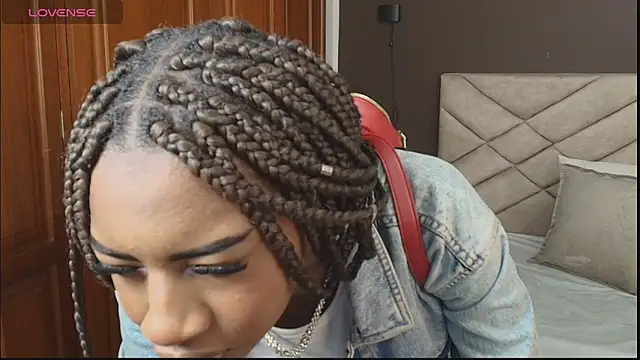 Snapshot of Raquel_jones chatting on October 6, 11:49 am Raquel jones online show from October 6, 11:49 am