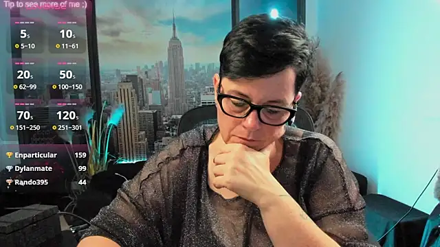 Snapshot of ninarandmann chatting on October 1, 5:07 pm ninarandmann online show from October 1, 5:07 pm