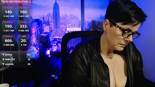 ninarandmann online show from February 2, 9:03 pm