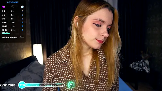 Snapshot of MariamAven chatting on October 31, 5:53 am MariamAven online show from October 31, 5:53 am