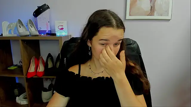 KateDelight online show from September 20, 6:34 am