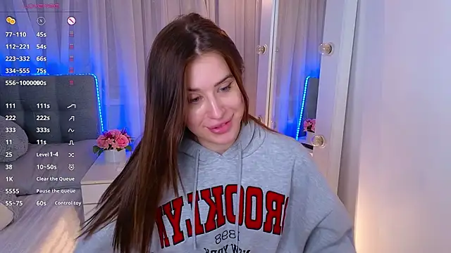 Milkissss online show from February 26, 11:15 pm