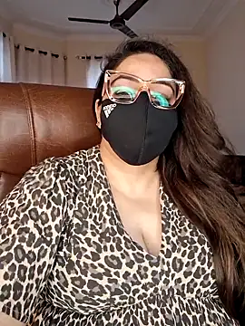 SEXY-Sardarni online show from May 11, 8:38 am
