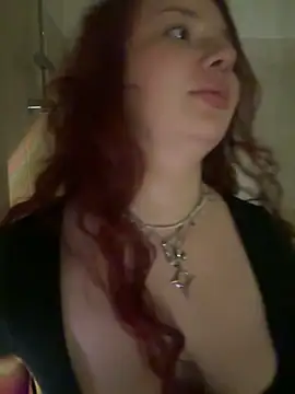 carolina elf online show from September 18, 3:05 am