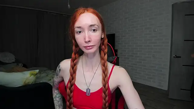 Roxy Silver online show from November 10, 4:13 pm