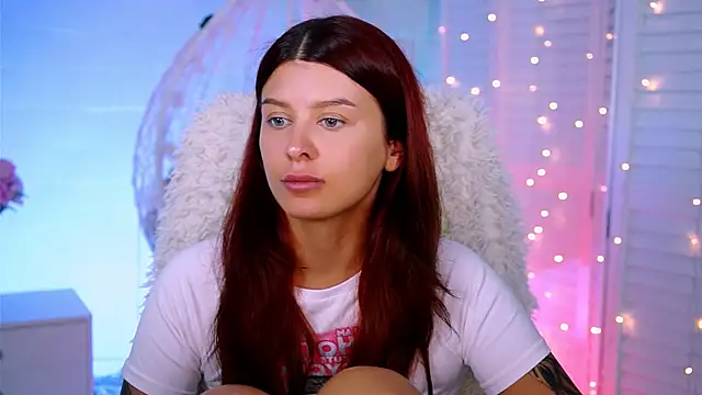 NicoleMun online show from November 7, 1:17 pm