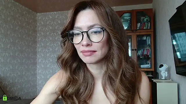 alicia spicy online show from September 10, 4:45 am