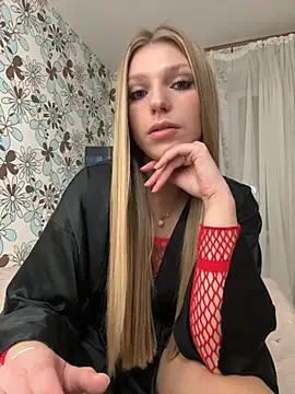 Snapshot of adel_secret chatting on November 1, 8:35 pm adel secret online show from November 1, 8:35 pm