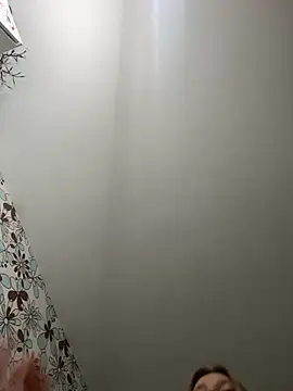 Snapshot of adel_secret chatting on October 27, 7:30 pm adel secret online show from October 27, 7:30 pm