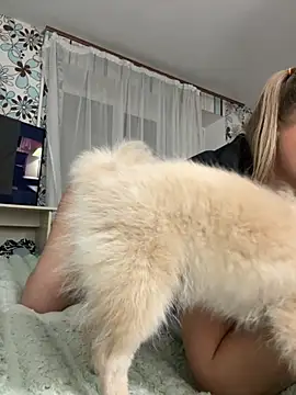 Snapshot of adel_secret chatting on October 19, 6:43 pm adel secret online show from October 19, 6:43 pm