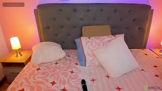 Latin Rachell3 online show from September 30, 10:36 pm