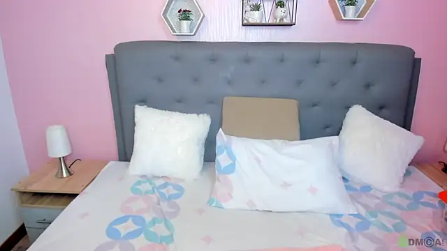 Latin Rachell3 online show from September 20, 10:41 pm