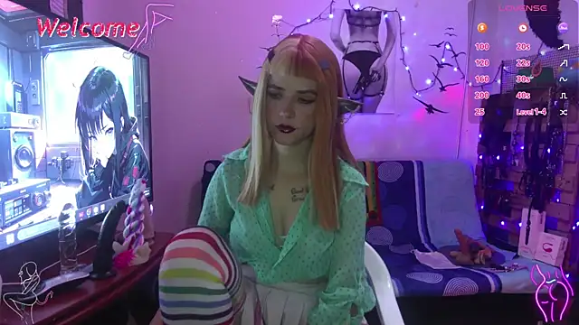 Snapshot of _Hanna_white_ chatting on October 17, 5:21 am  Hanna white  online show from October 17, 5:21 am