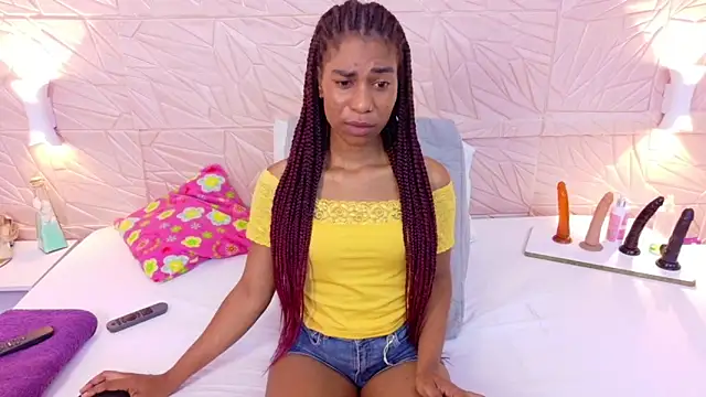 Snapshot of Amarantha_love69 chatting on October 6, 2:01 pm Amarantha love69 online show from October 6, 2:01 pm