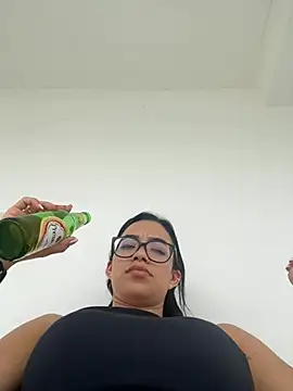 lulu kis online show from April 29, 8:36 pm