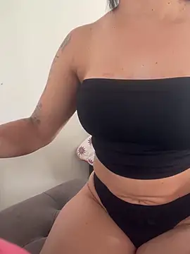 lulu kis online show from December 16, 5:30 pm