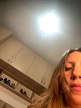 Snapshot of Sashabunny chatting on October 4, 7:29 pm Sashabunny online show from October 4, 7:29 pm