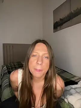 Sashabunny online show from April 10, 5:52 pm