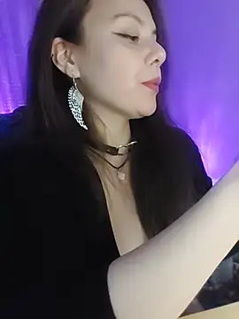 Kimiechanuwu online show from March 2, 4:14 pm