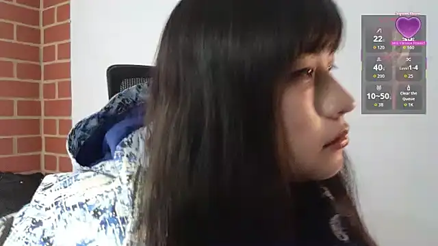 Snapshot of niki_manson chatting on October 16, 6:10 pm niki manson online show from October 16, 6:10 pm
