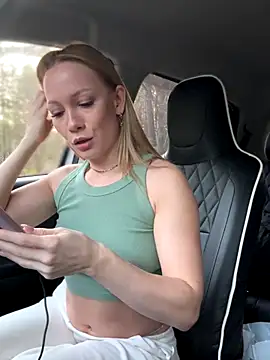 LavenderHot online show from October 19, 1:51 am