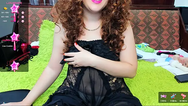 Snapshot of Anasunshine12 chatting on October 14, 10:56 pm Anasunshine12 online show from October 14, 10:56 pm