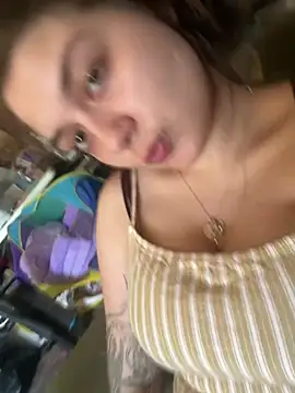 itzcheyduh online show from April 20, 4:54 pm