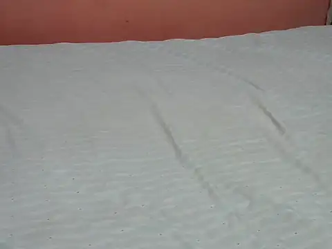 Snapshot of Qurate01 chatting on October 25, 6:54 am Qurate01 online show from October 25, 6:54 am