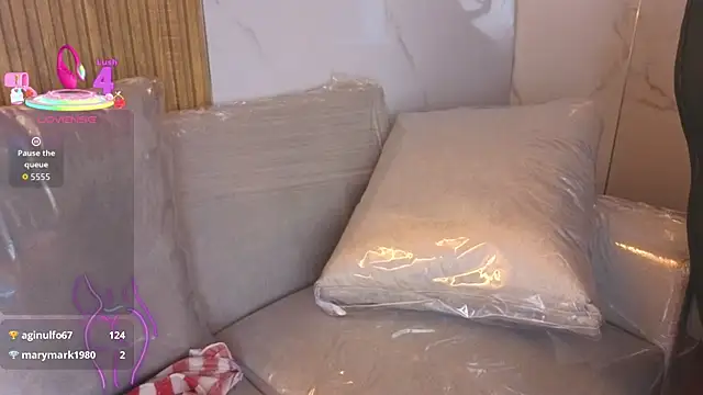 Andrea Ramos online show from November 29, 8:57 pm