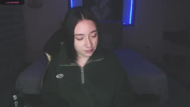 Andrea Ramos online show from January 5, 6:33 pm