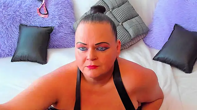 MilanaBiegert online show from September 28, 10:53 am