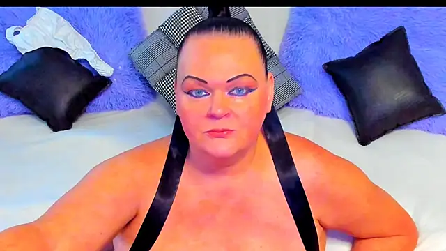 MilanaBiegert online show from November 5, 7:02 am