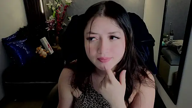 almma shy online show from September 29, 2:00 pm